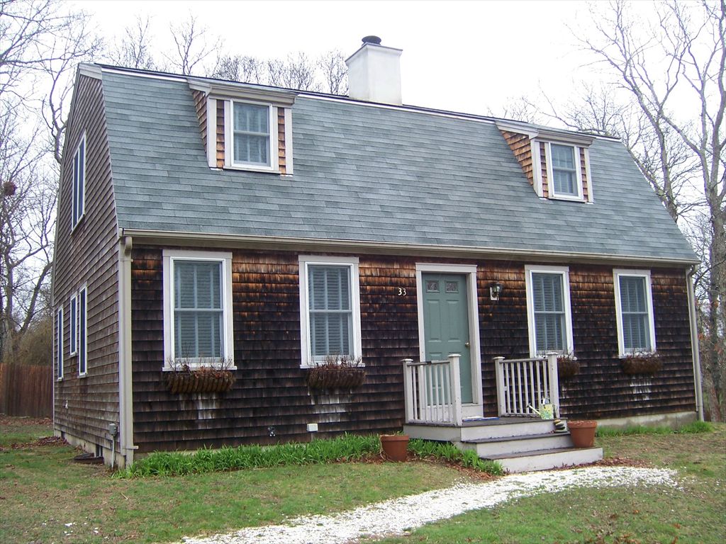 For Lease 33 Dolan Avenue, Vineyard Haven, MA 02568, Residential 3