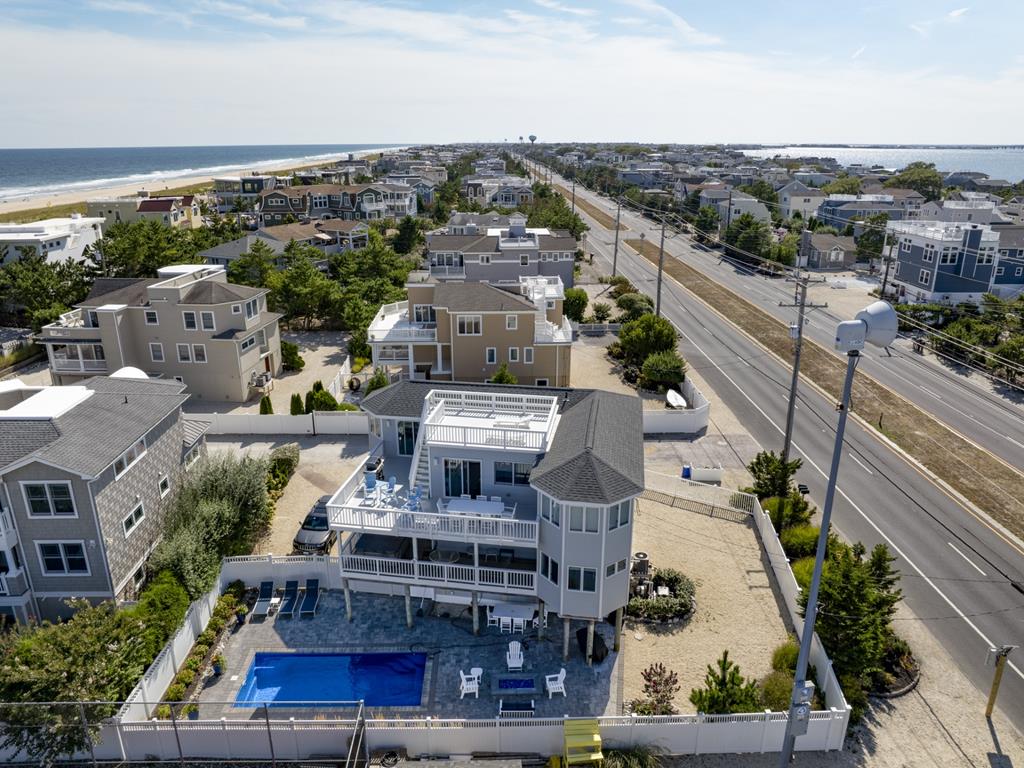 1063 A Long Beach Blvd, North Beach