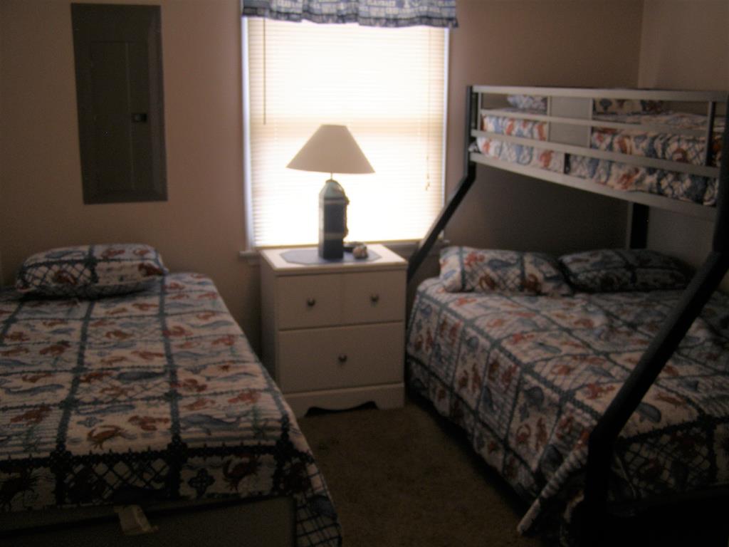 24 63rd Street - Picture 