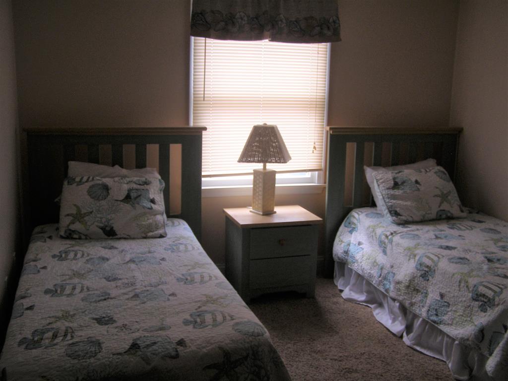 24 63rd Street - Picture 