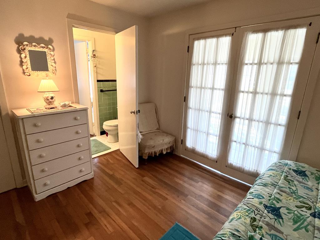 1022 Maryland Avenue | Photo 14