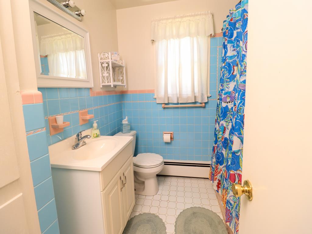 1022 Maryland Avenue | Photo 16