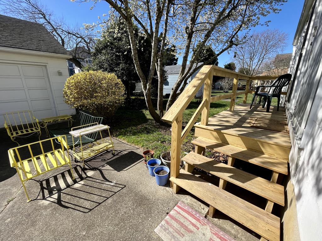 1022 Maryland Avenue | Photo 20