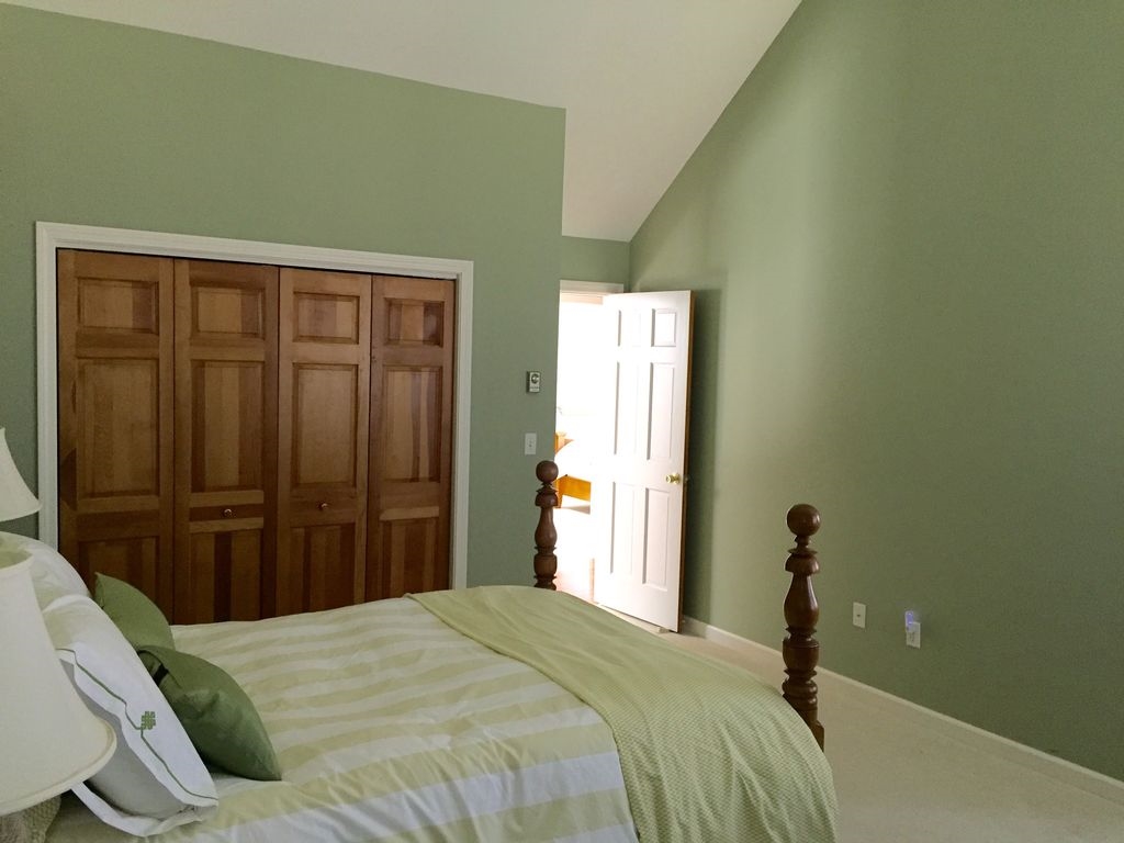 For Lease 19 Tiffany Drive, Oak Bluffs, MA 02557, Residential 4 Beds