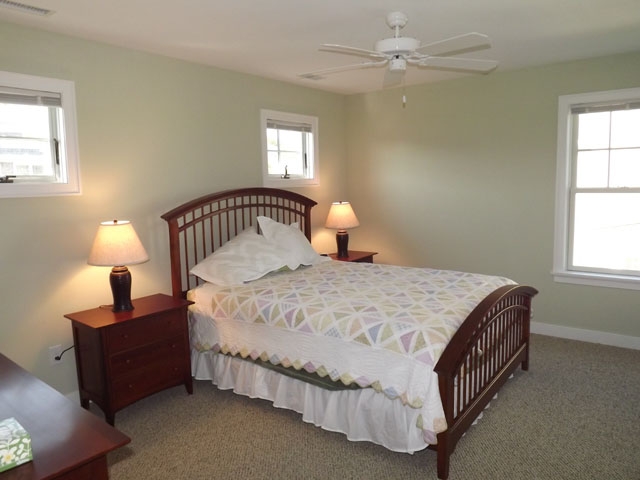 2nd Floor Bedroom QUEEN