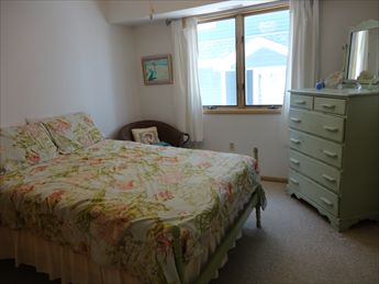 6101 Central Avenue, Sea Isle City (Center)