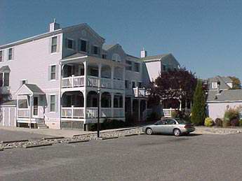 933 Columbia Avenue, Cape May (Cape May) - Picture 1
