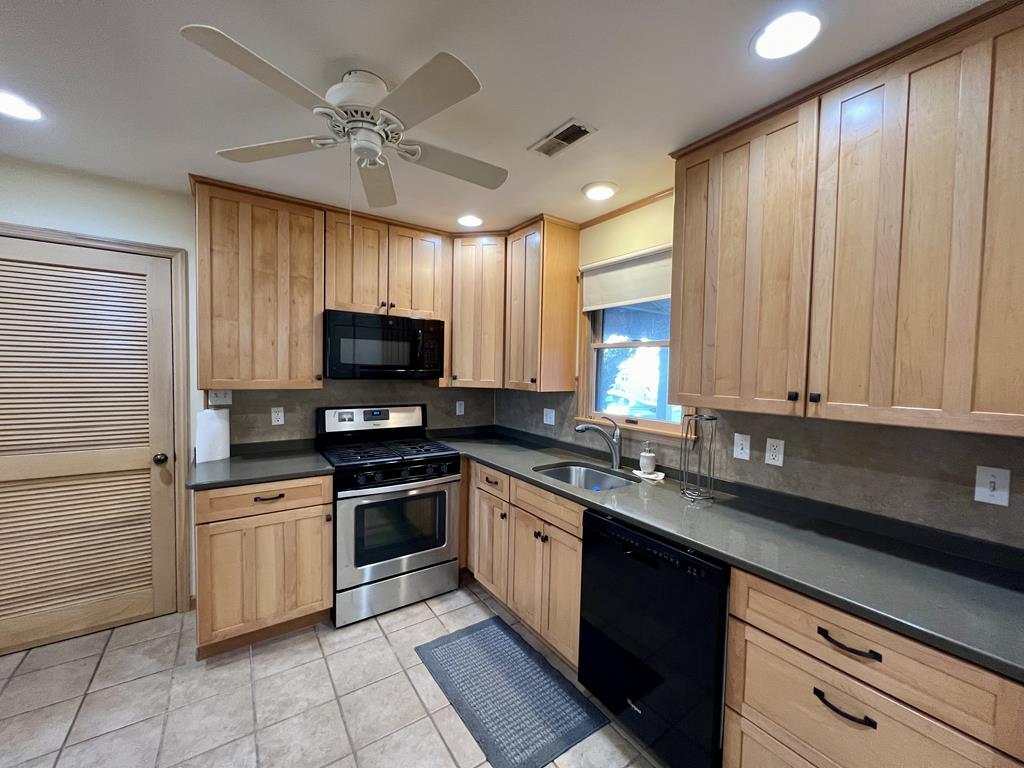 4606 Landis Avenue, Sea Isle City (Center)