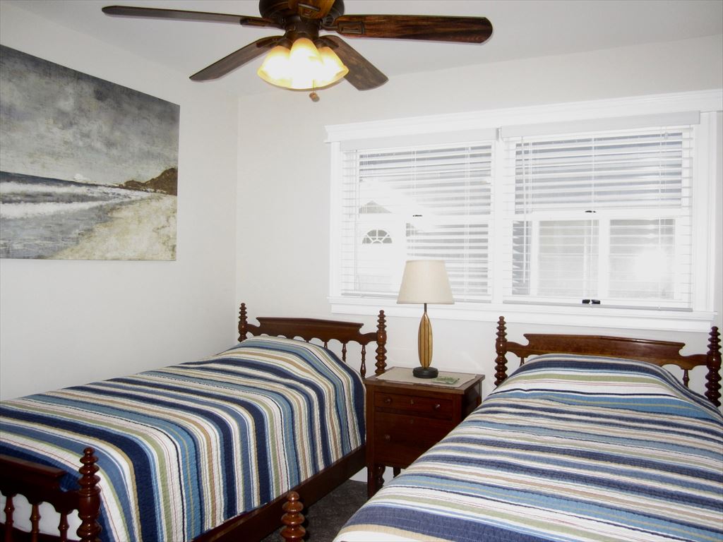 22 76th, EAST Unit, Sea Isle City (Oceanside)