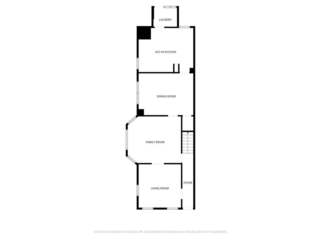 CLOSE TO BEACH AND TOWN - Windsor Ave | Photo 32