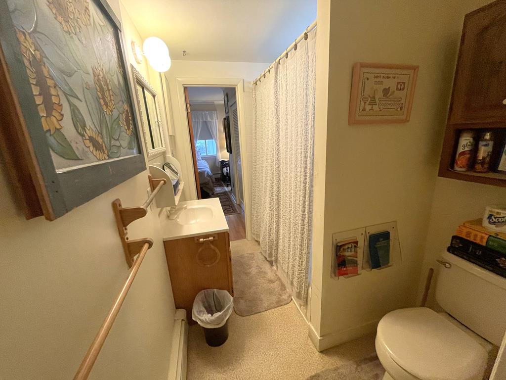 304 S. Broadway | Photo 7