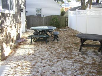 22 E New York Avenue (84th St), Brighton Beach (Ocean Side)