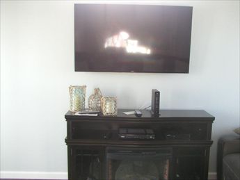 22 E New York Avenue (84th St), Brighton Beach (Ocean Side)