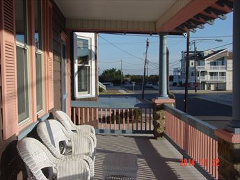 5717 Landis Avenue - 2nd & 3rd floors, Sea Isle City (Center)