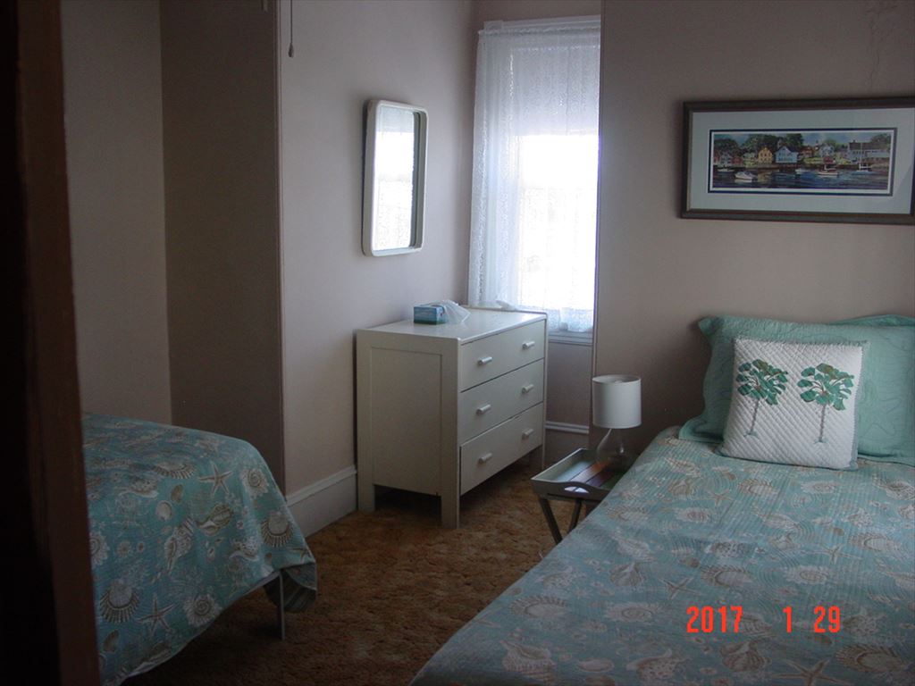5717 Landis Avenue - 2nd & 3rd floors, Sea Isle City (Center)