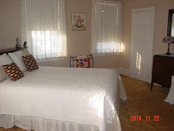 5717 Landis Avenue - 2nd & 3rd floors, Sea Isle City (Center)
