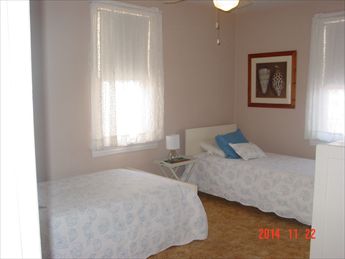 5717 Landis Avenue - 2nd & 3rd floors, Sea Isle City (Center)