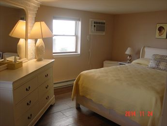 5717 Landis Avenue, Sea Isle City (Center)