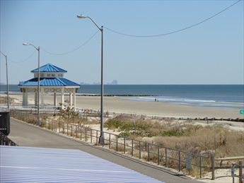 4200 Boardwalk, Sea Isle City (Beach Front)