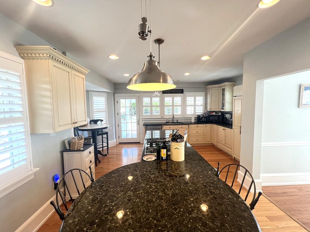 A Summer Place | Photo 12