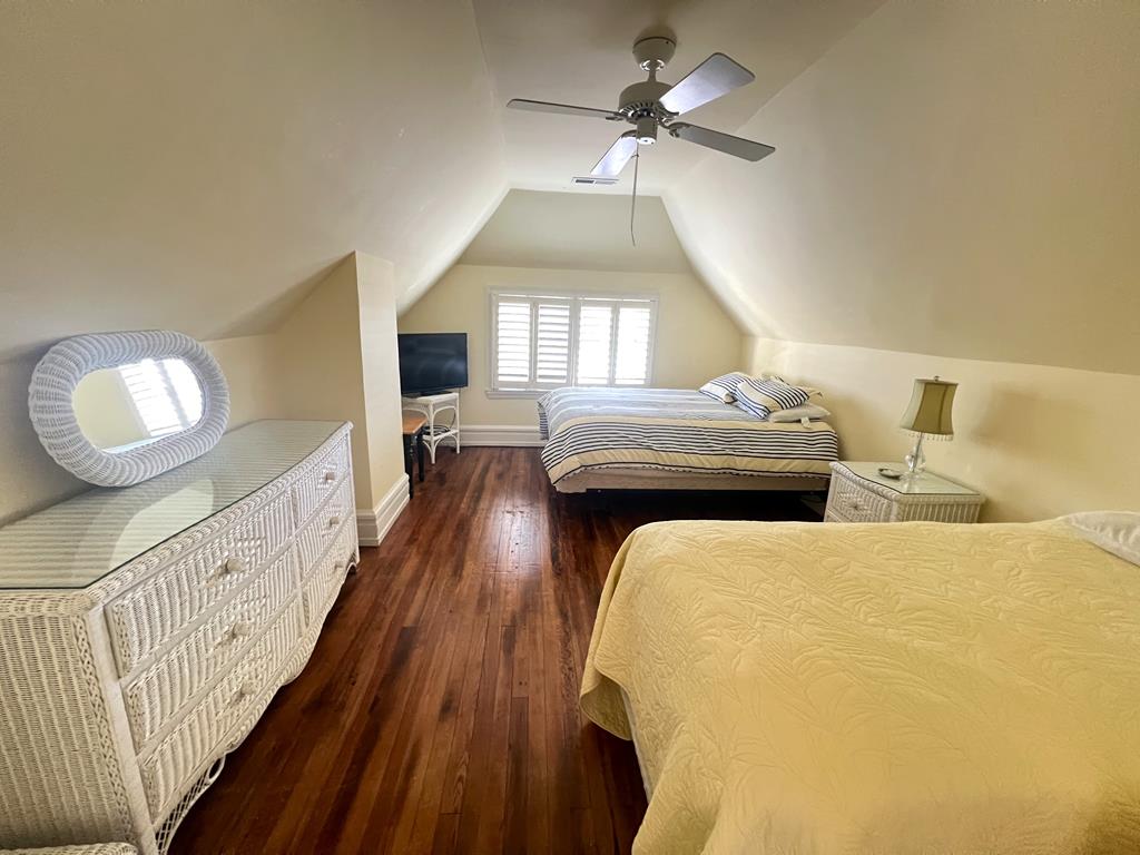 A Summer Place | Photo 29