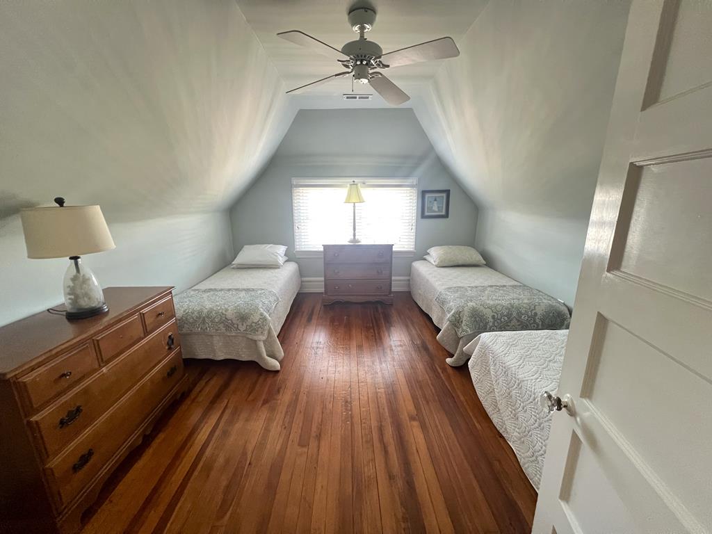 A Summer Place | Photo 34