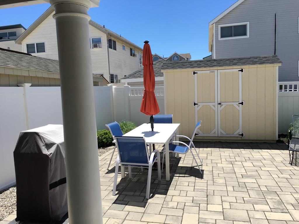 232 37th Street, Sea Isle City (Center)