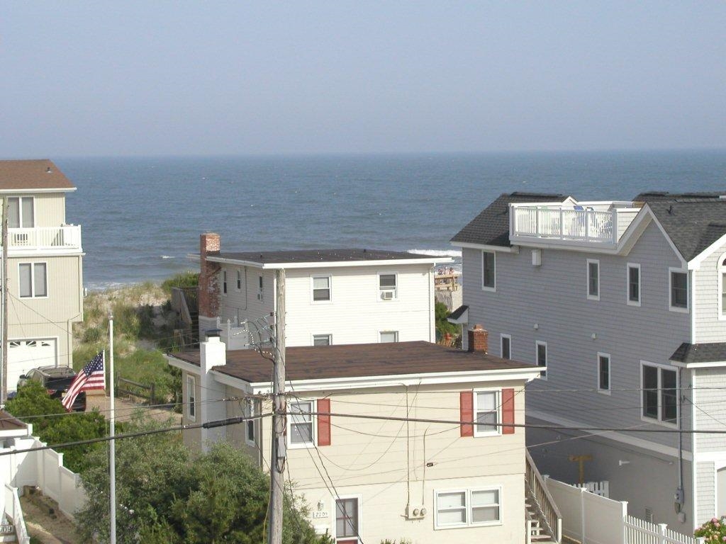 124 E. 28th Street, Beach Haven Gardens (Ocean Side)