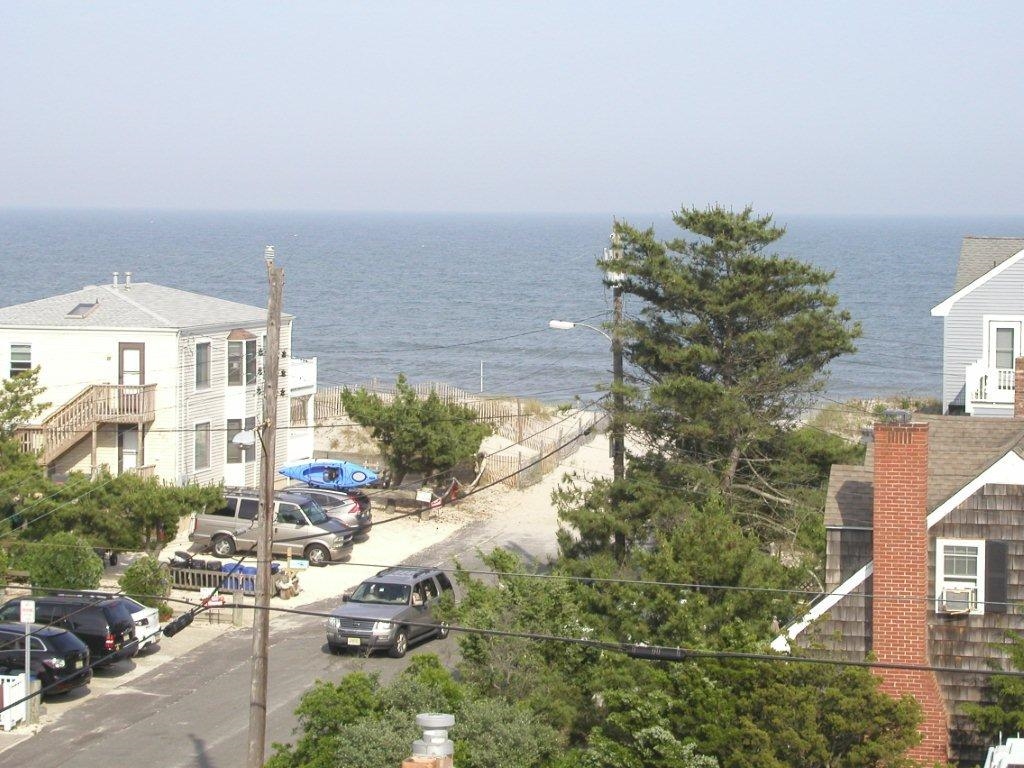 124 E. 28th Street, Beach Haven Gardens (Ocean Side)