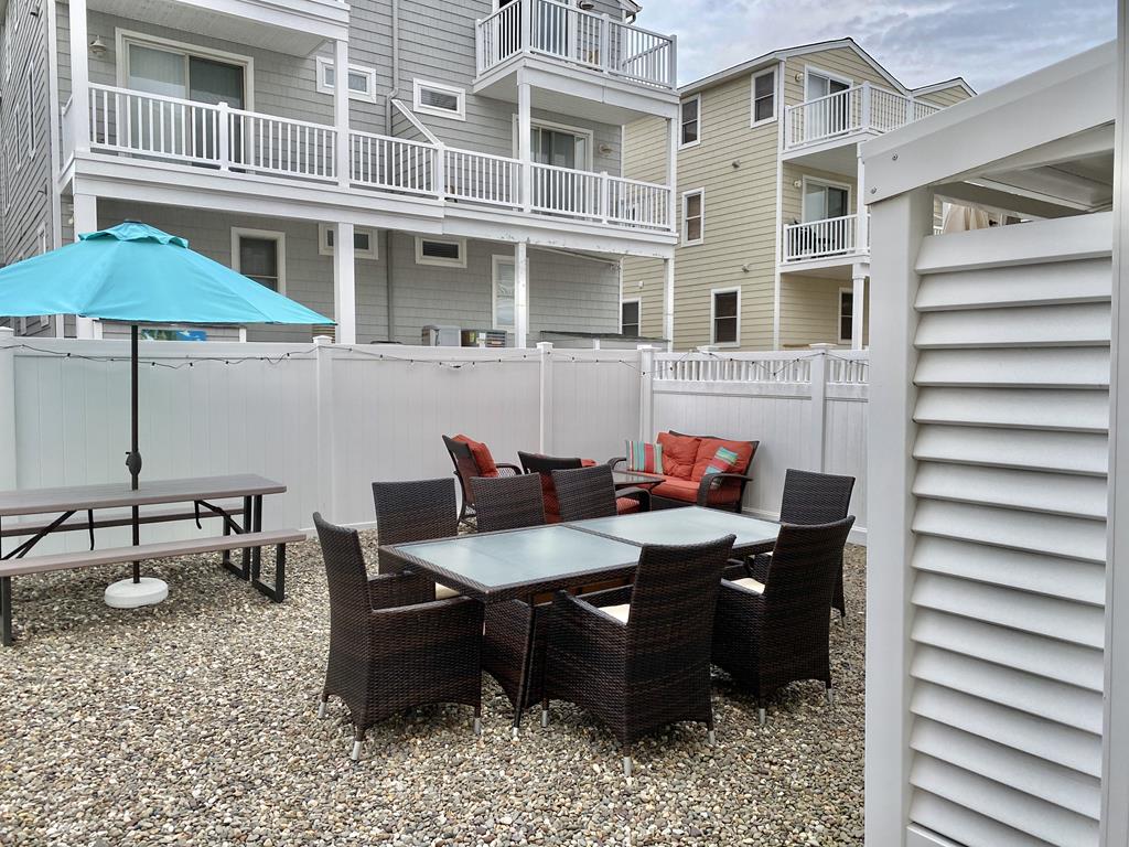 29 33rd Street, Sea Isle City (Beach Block)