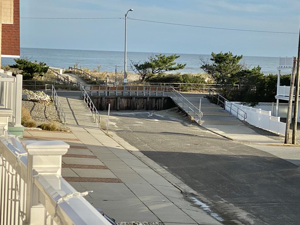 29 33rd Street, Sea Isle City (Beach Block)