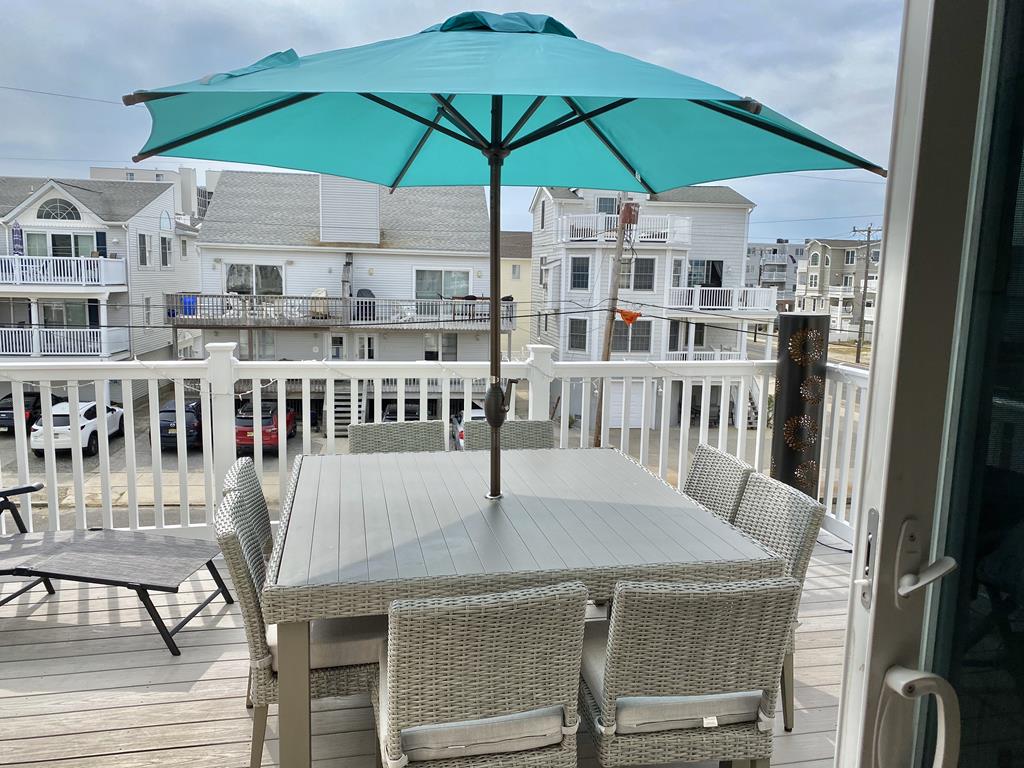 29 33rd Street, Sea Isle City (Beach Block)