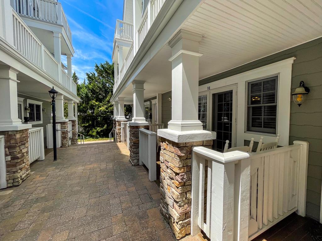 219 S Lafayette St Devonshire | Photo 27