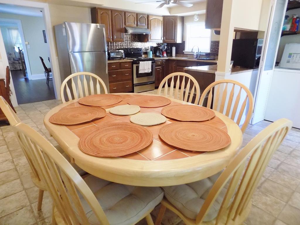 409 Princeton | Photo 16