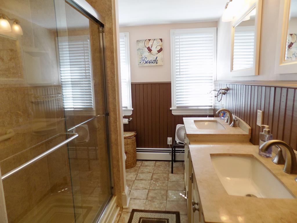 409 Princeton | Photo 20