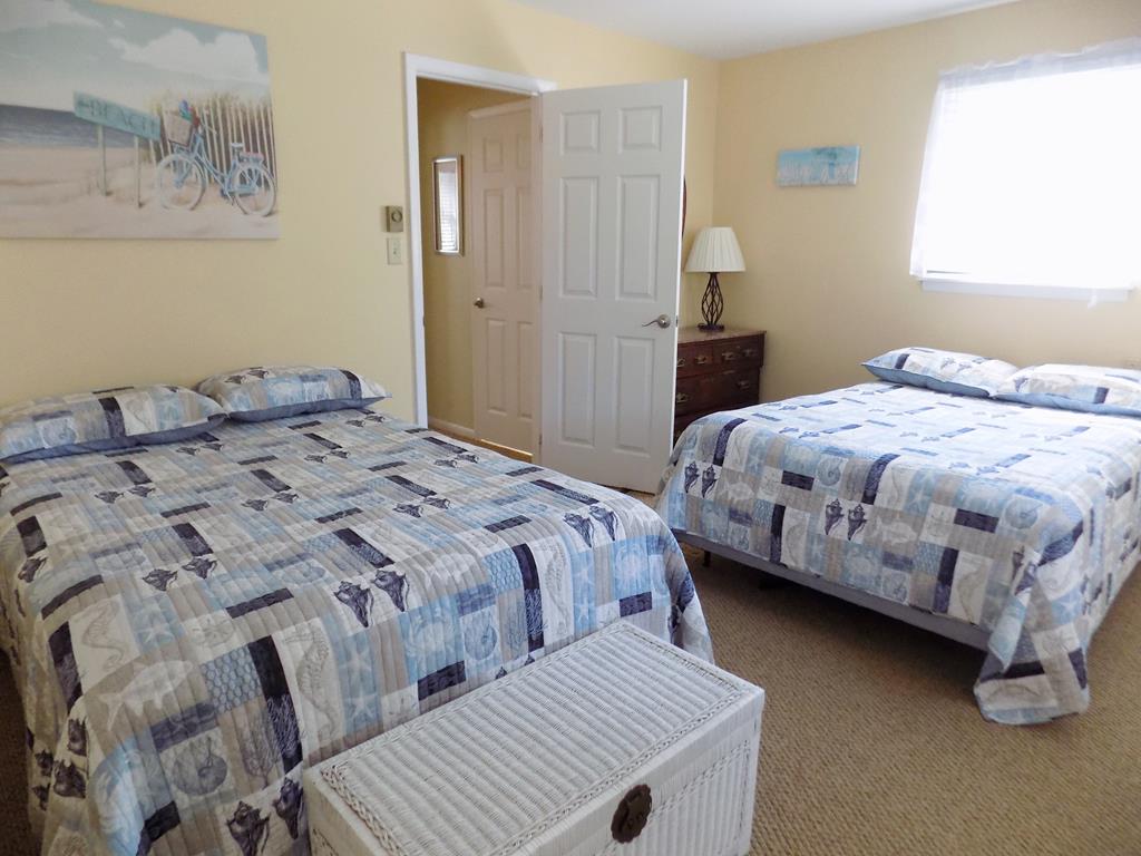 409 Princeton | Photo 23