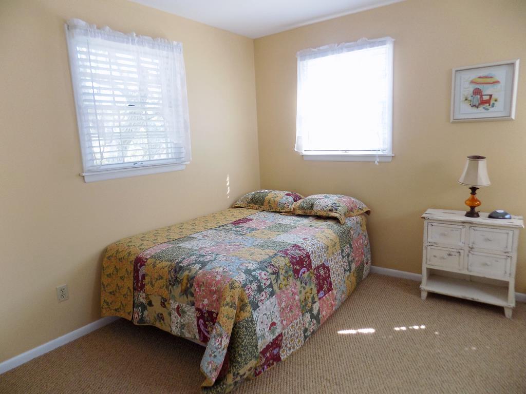 409 Princeton | Photo 25