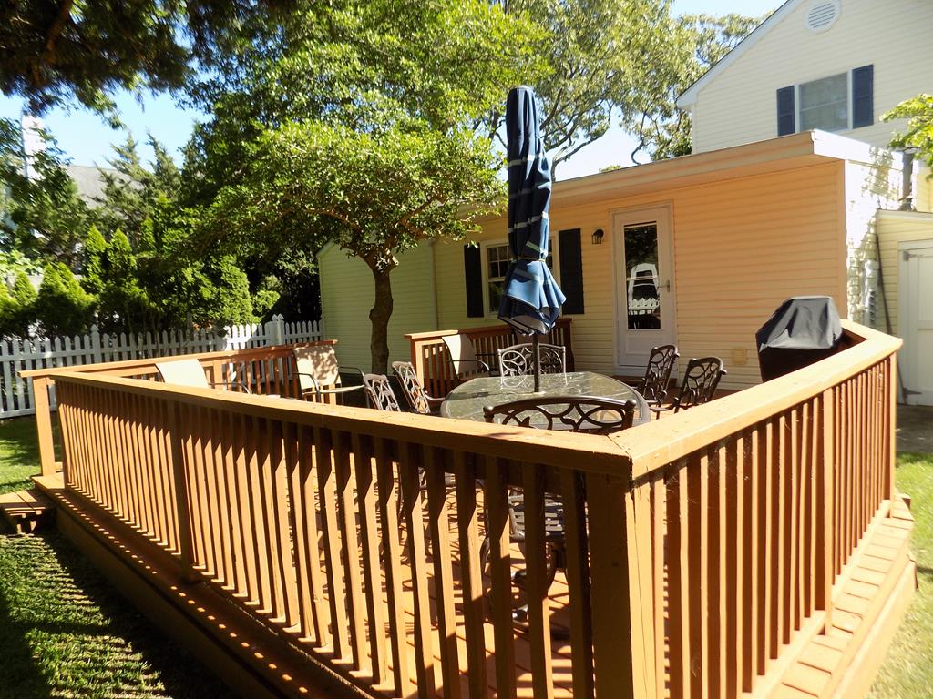 409 Princeton | Photo 33