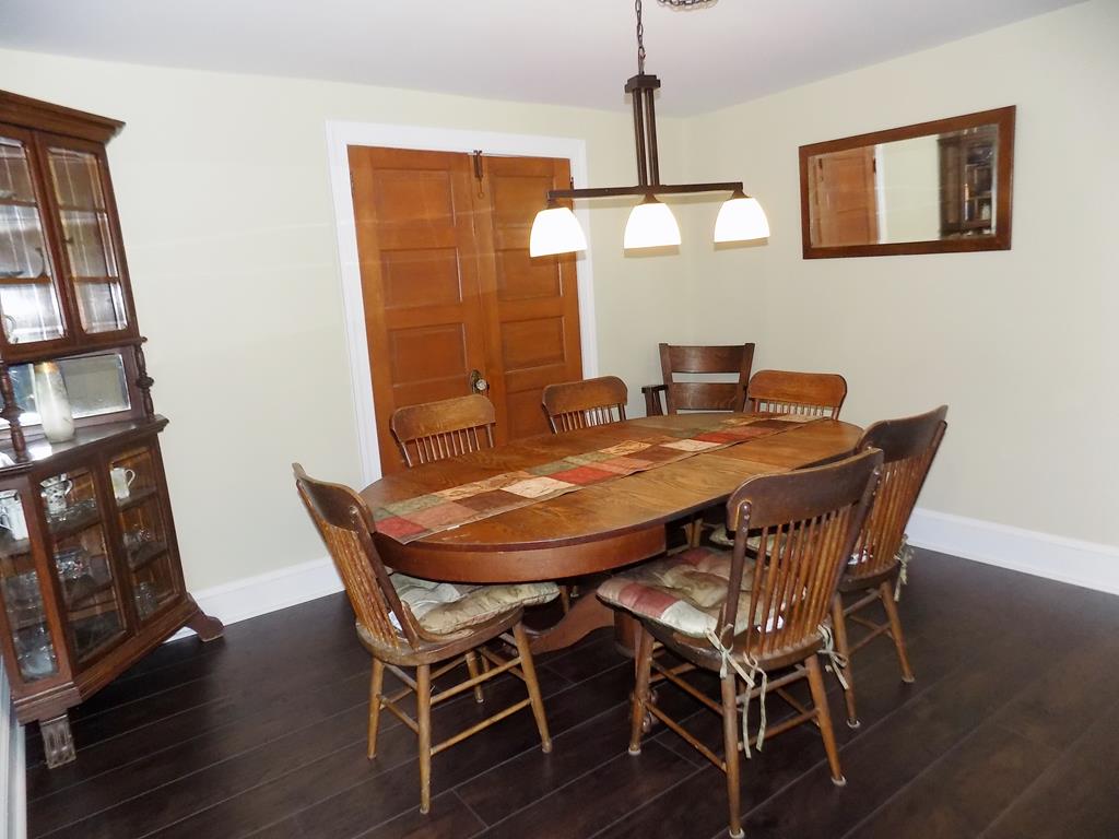 409 Princeton | Photo 11