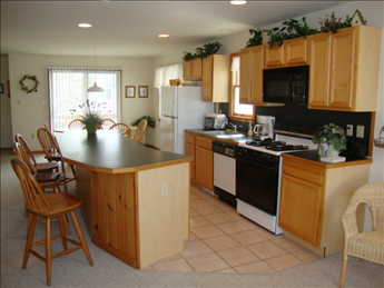 7909 Central Avenue, Sea Isle City (Center)