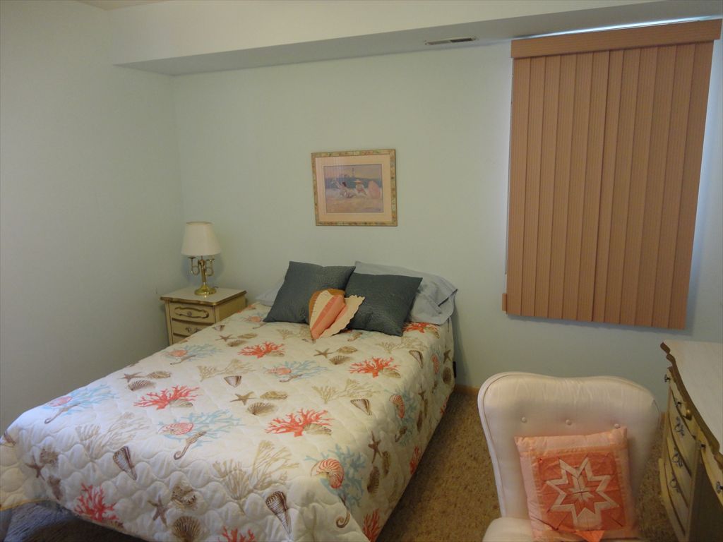 6105 Landis Avenue, Sea Isle City (Beach Block)