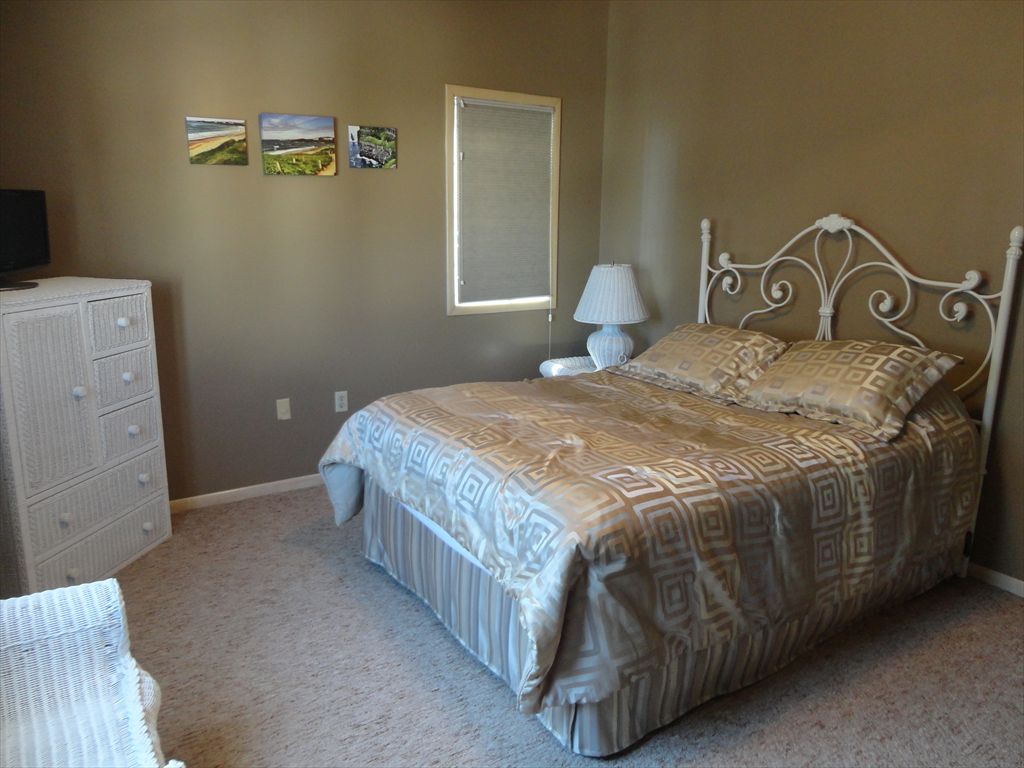 6105 Landis Avenue, Sea Isle City (Beach Block)