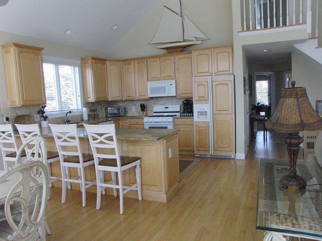 25 West 11th Street, Avalon (Center)