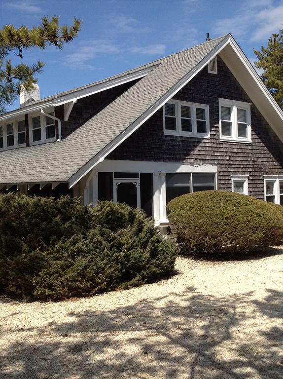 221 Stratford Avenue, Beach Haven