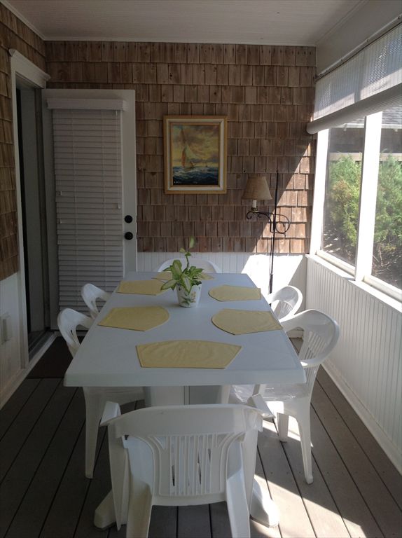 221 Stratford Avenue, Beach Haven (Ocean Block)