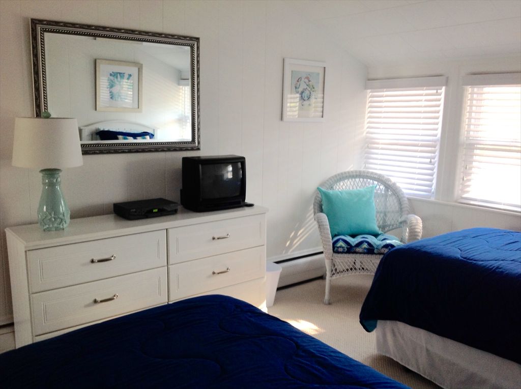 221 Stratford Avenue, Beach Haven (Ocean Block)