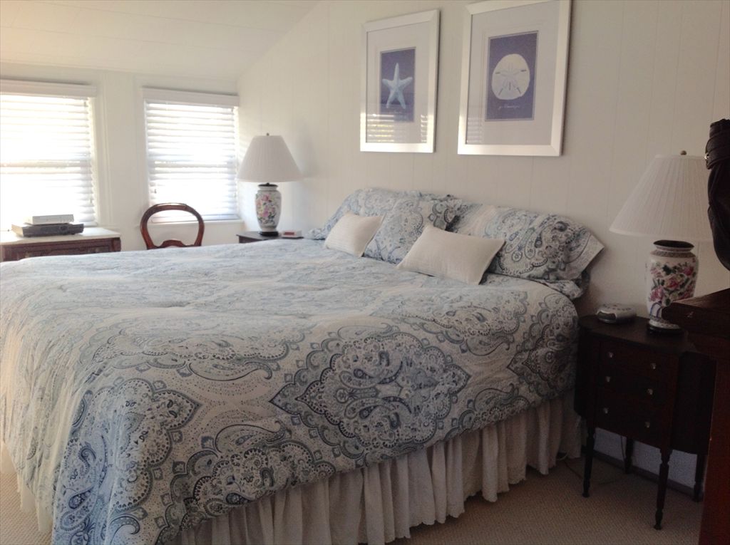 221 Stratford Avenue, Beach Haven (Ocean Block)