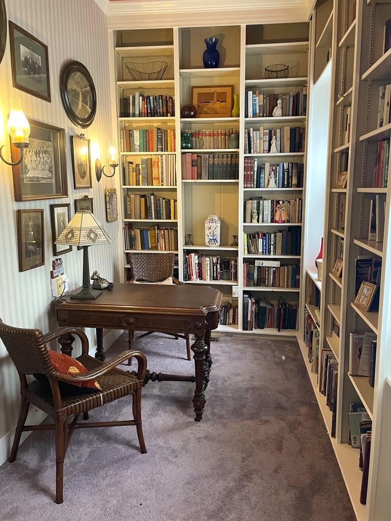 John F. Craig House | Photo 14