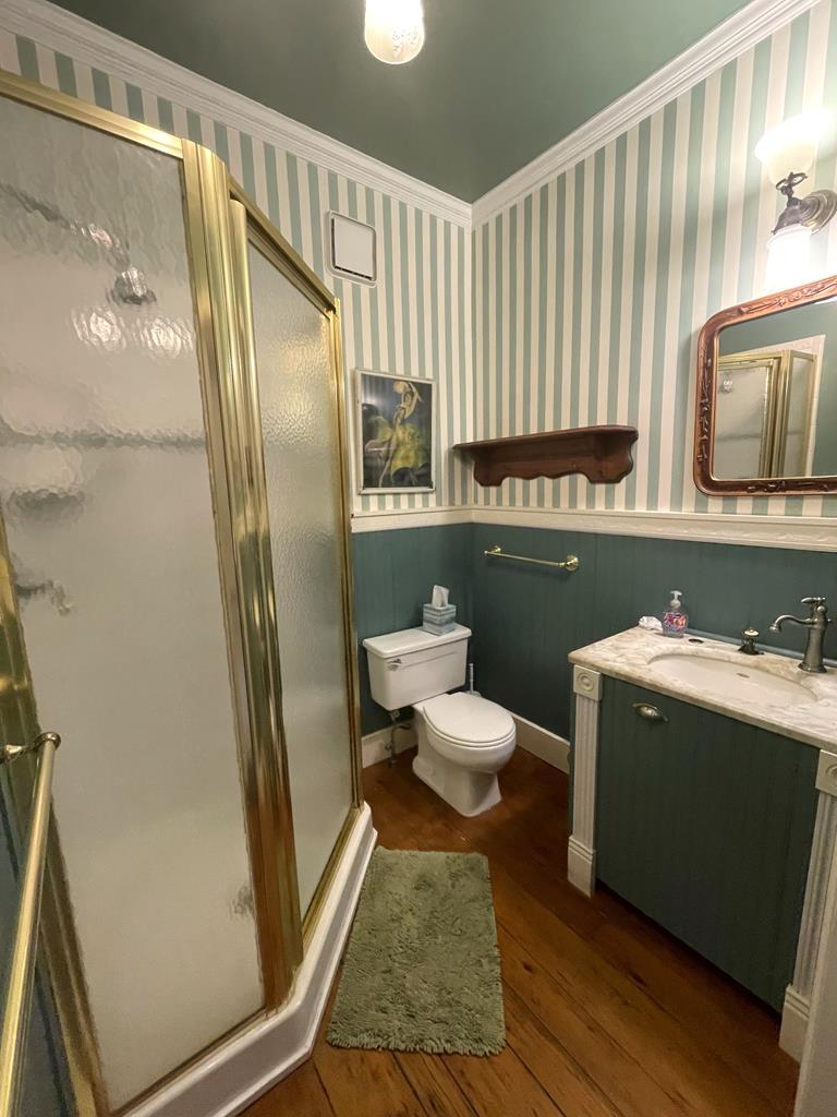 John F. Craig House | Photo 22