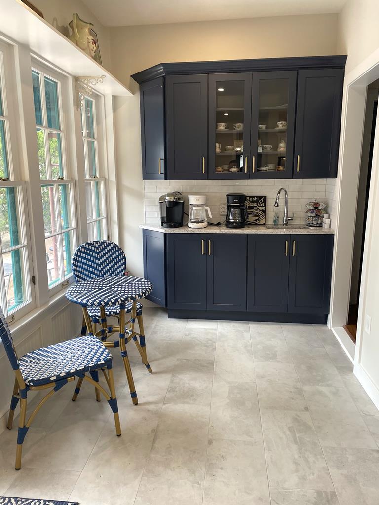 John F. Craig House | Photo 6